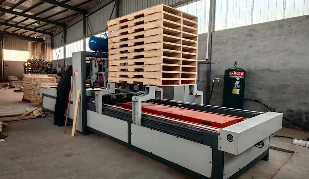 Pallet Nailing Machine